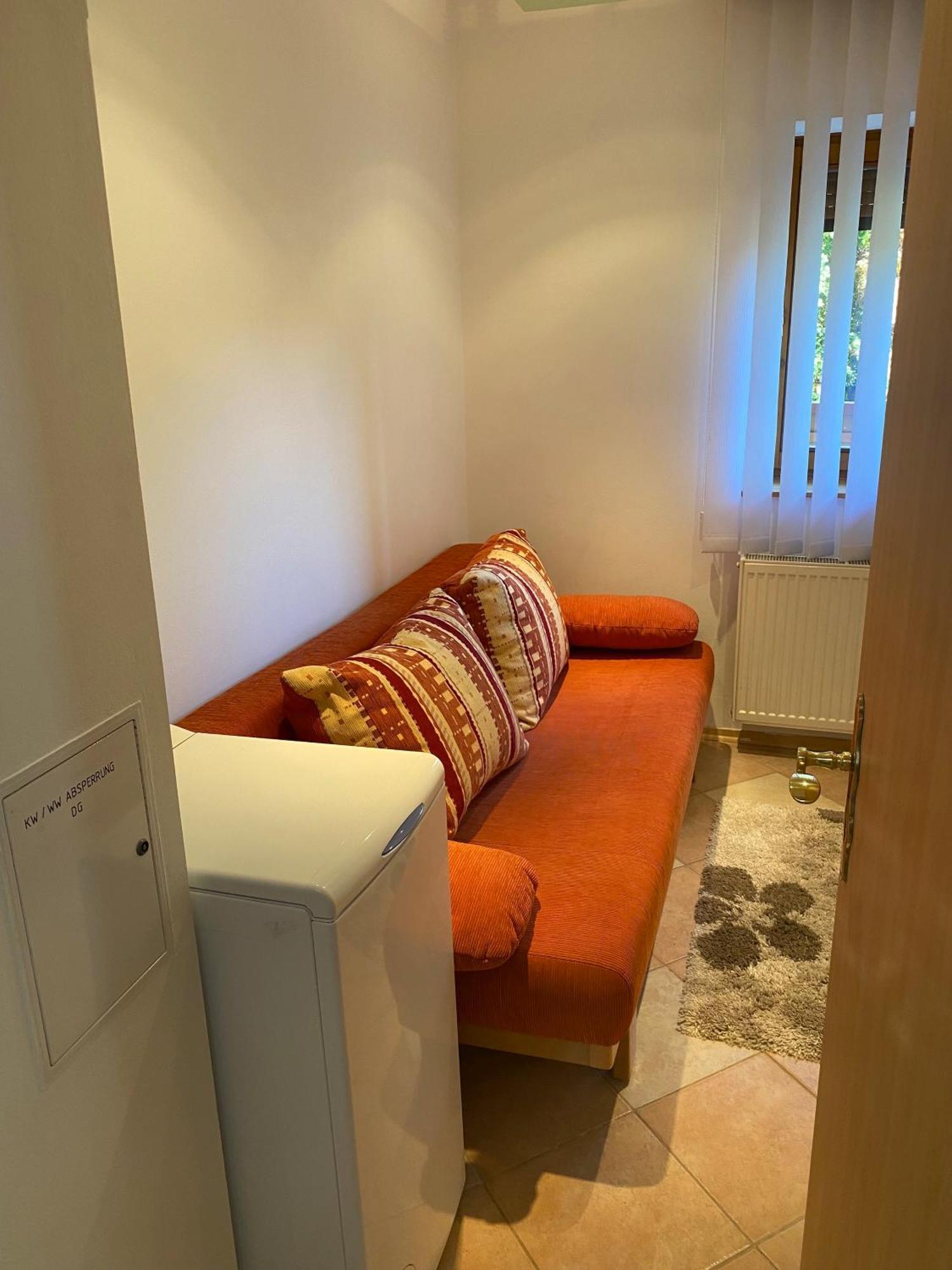 Haus Lucia Apartment Eger Luaran gambar